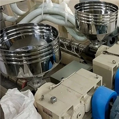 Macchina per film soffiato a più strati